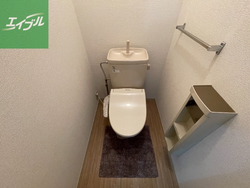 トイレ　※別号室の写真になります。