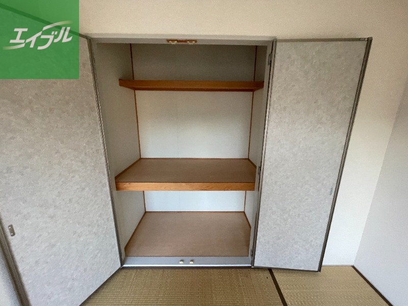 収納　※別号室の写真になります。