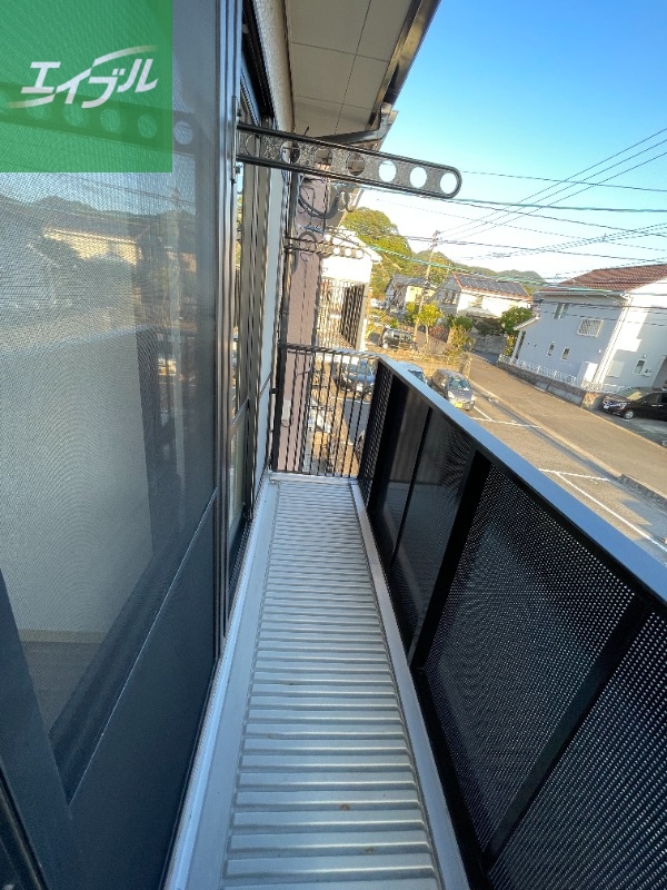 バルコニー　※別号室の写真になります。