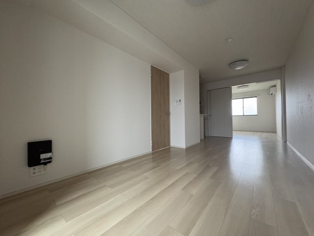 居室・リビング　※同物件・同タイプの写真です。