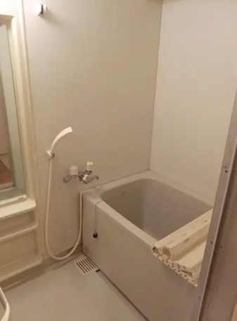 バス・シャワールーム　別のお部屋の室内写真になります。