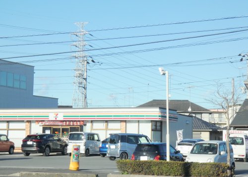 コンビニ　セブンイレブン 小山西城南５丁目店（コンビニ）まで1368m
