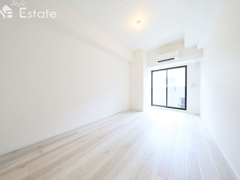 居室・リビング　内装