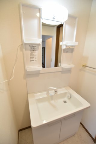 洗面設備　別号室画像。ご参考下さい