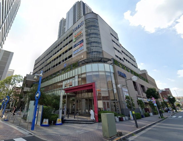 ショッピングセンター　ヴィナシス金町ブライトコート（ショッピングセンター）まで519m