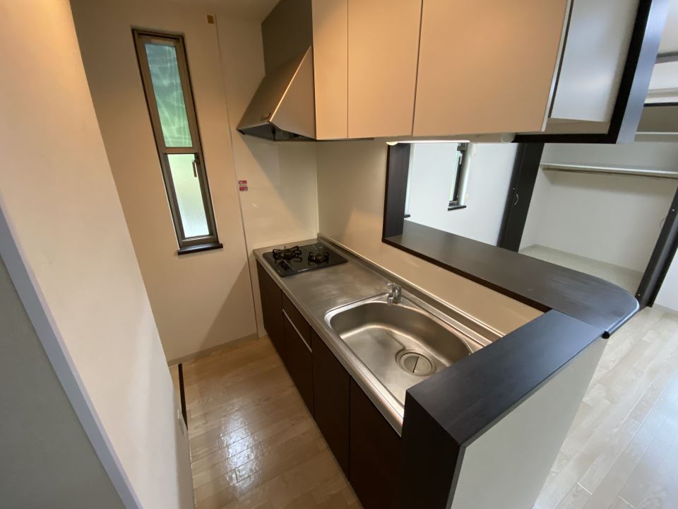 キッチン　ガスコンロ付き