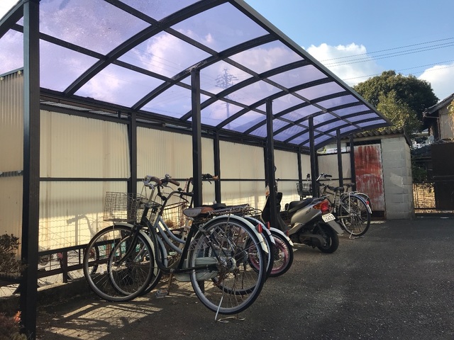 その他　敷地内駐輪場（その他）まで5m