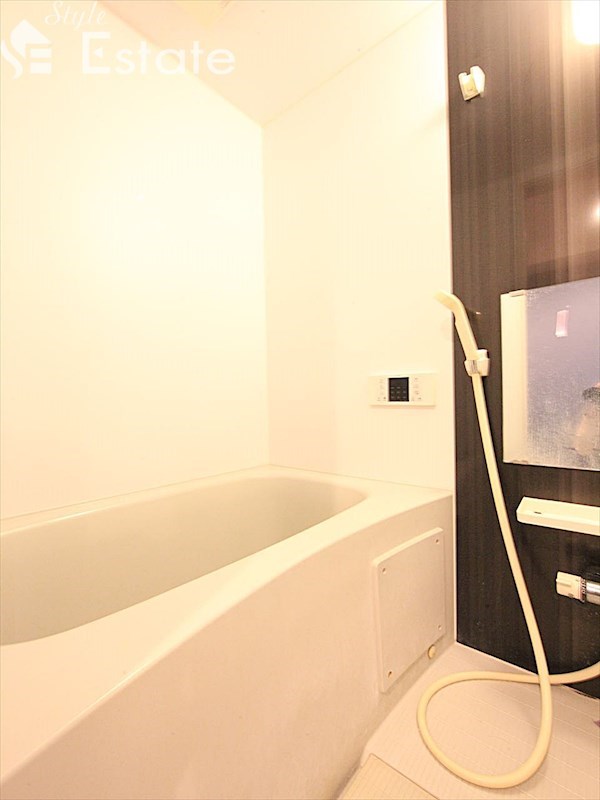 バス・シャワールーム　バスルーム