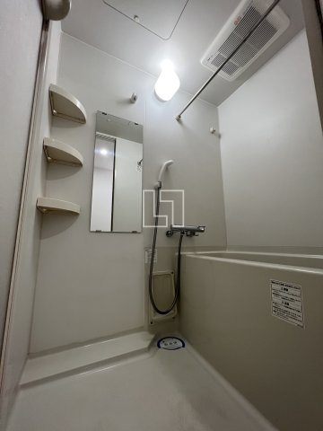 バス・シャワールーム　アスリート本町リバーウエスト　バスルーム