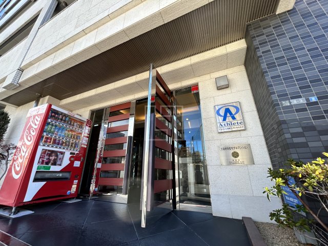 エントランス　アスリート本町リバーウエスト　エントランス