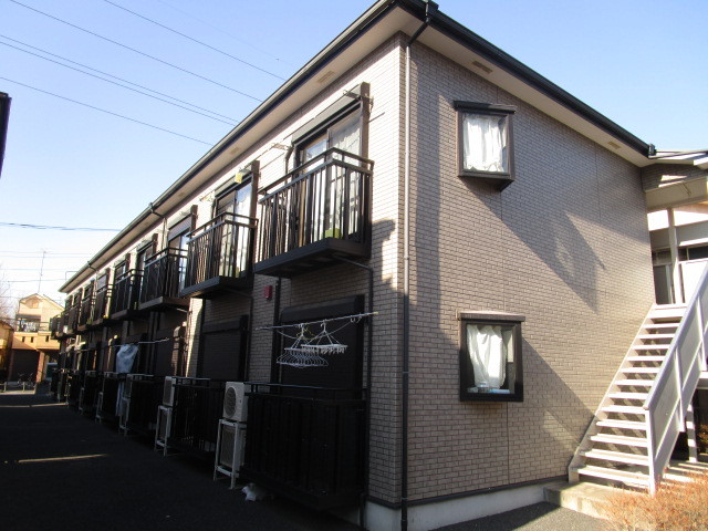 建物外観　★２階建て南西向きアパート★