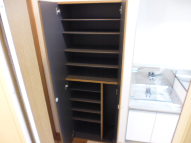 玄関　玄関横・シューズＢＯＸ