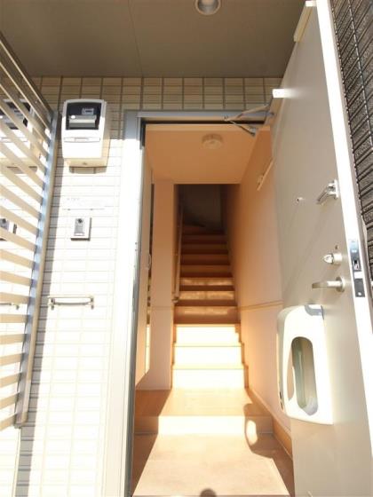 玄関　※一部反転タイプ有