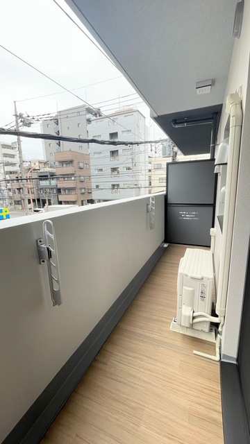 バルコニー
