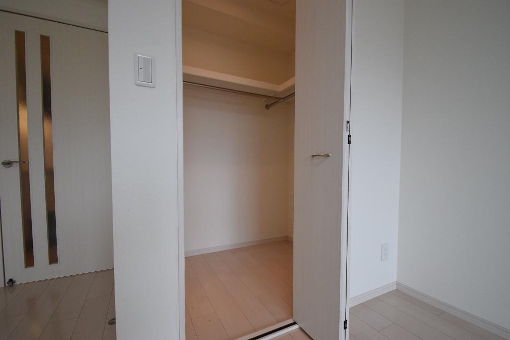 収納　クローゼット