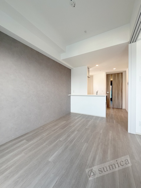 居室・リビング　インターネット無料で使い放題♪階数により内装色が異なります