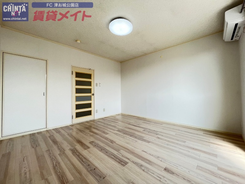 居室・リビング　別部屋の写真です