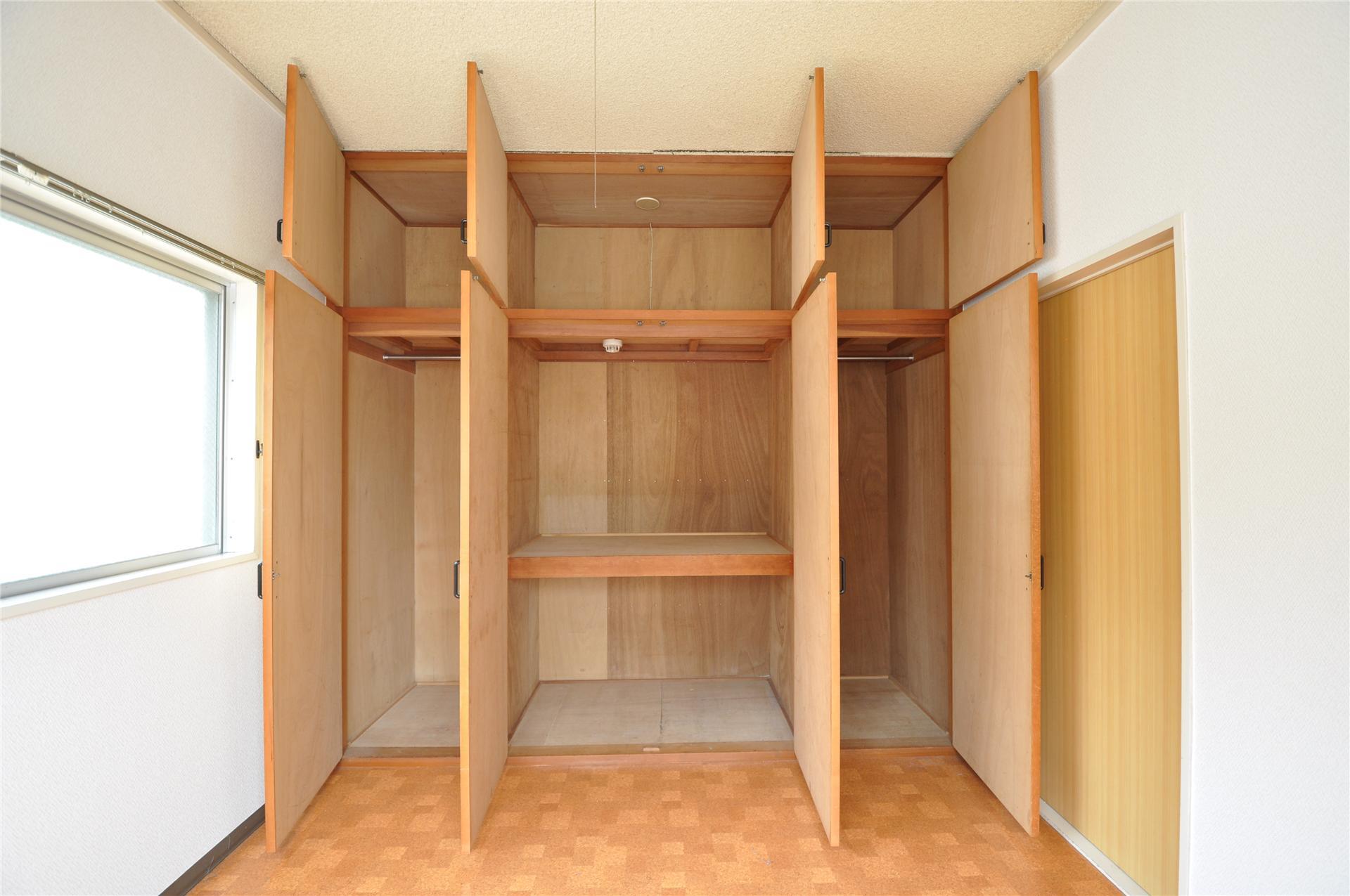 収納　収納（北側洋室）