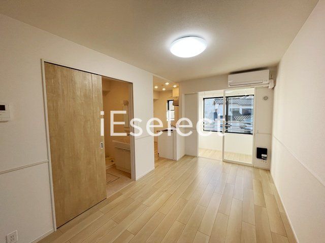 居室・リビング　日当たりも良好です★