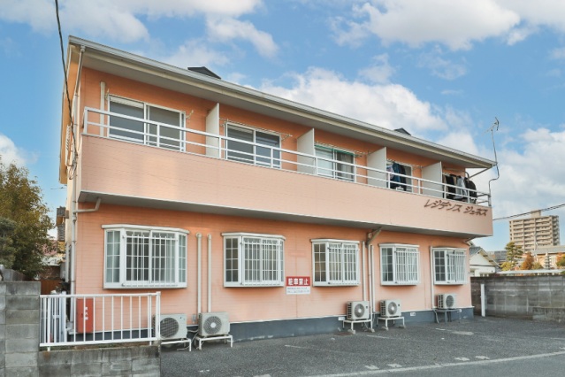 建物外観　１F共用廊下