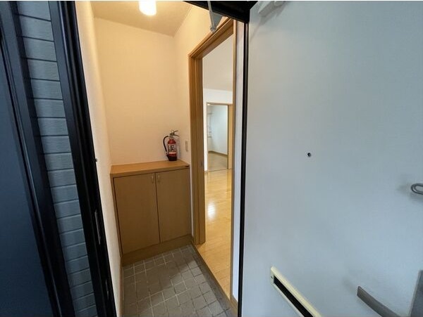 玄関　広々とした玄関です！