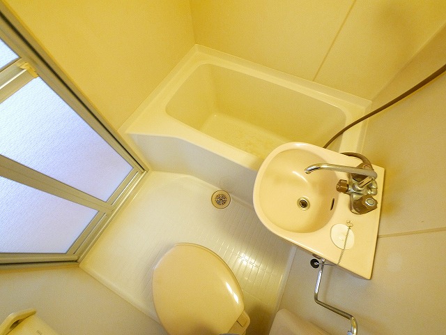 バス・シャワールーム　日々の暮らしに欠かせないお風呂です