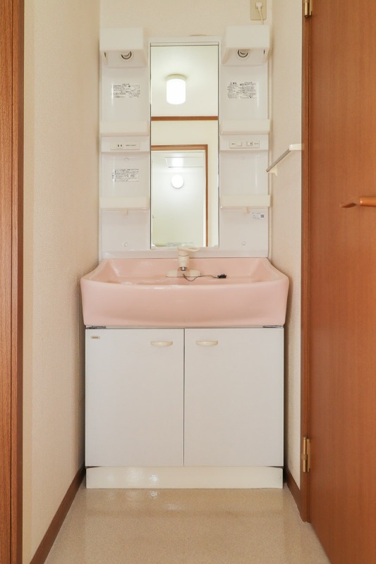 洗面設備　図面と現状に相違がある場合には現状を優先