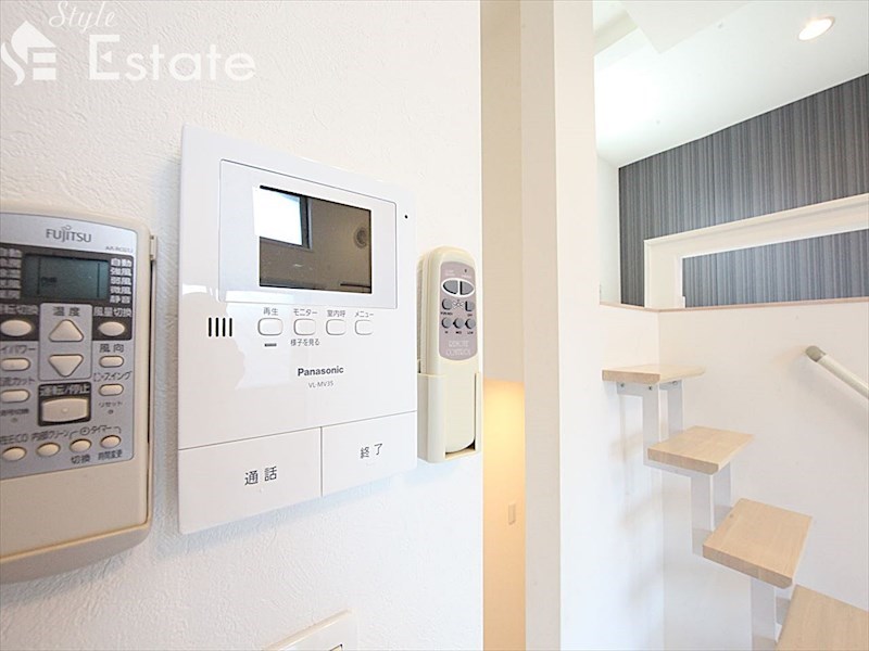 セキュリティ　モニター付きインターホン