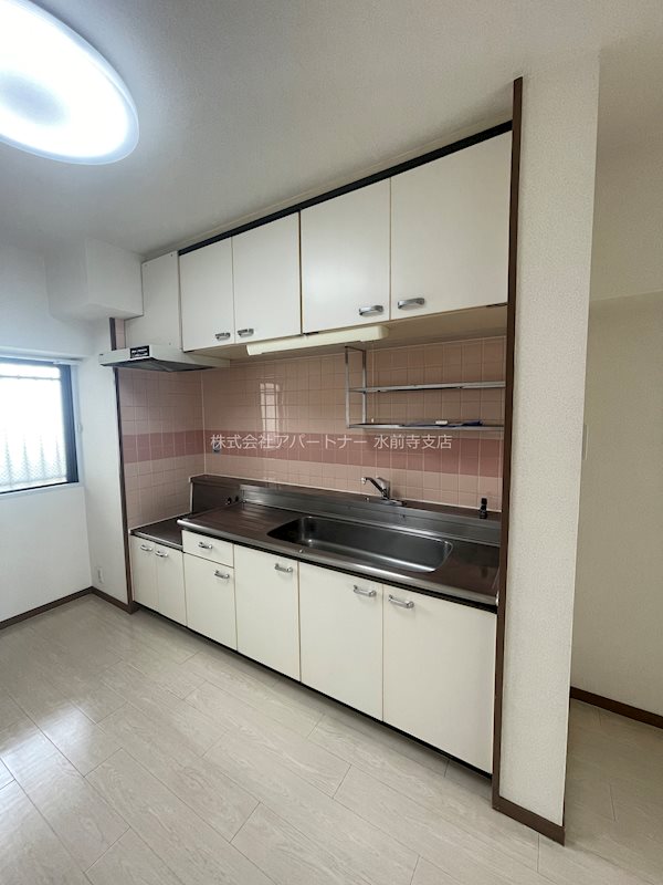 キッチン　収納充分なキッチンです！