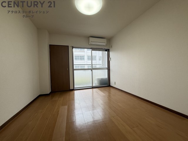 居室・リビング　エアコン付きで初期費用を抑えられます☆