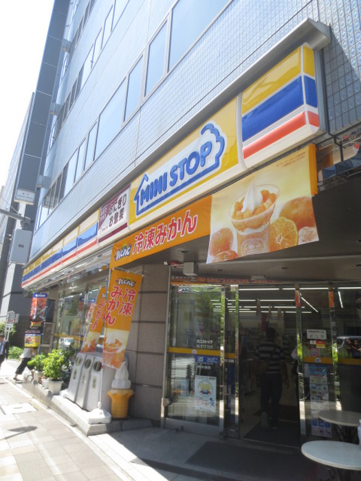 コンビニ　ミニストップ（コンビニ）まで600m