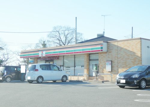 コンビニ　セブンイレブン 小山大行寺店（コンビニ）まで880m