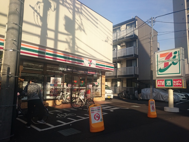 コンビニ　セブンイレブン北区岩淵北本通り店（コンビニ）まで232m