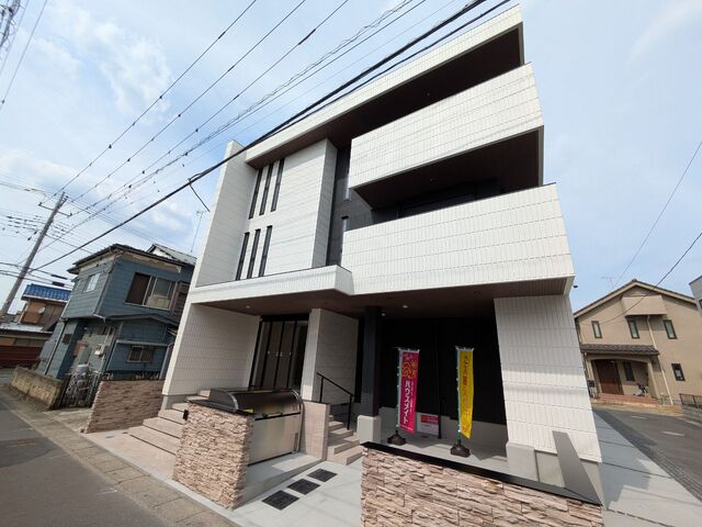 建物外観　★外観★