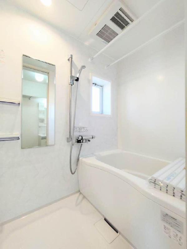 バス・シャワールーム　バスルーム