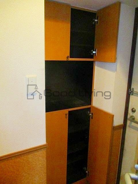 その他部屋・スペース　たくさんの靴のコレクションご覧あれ♪