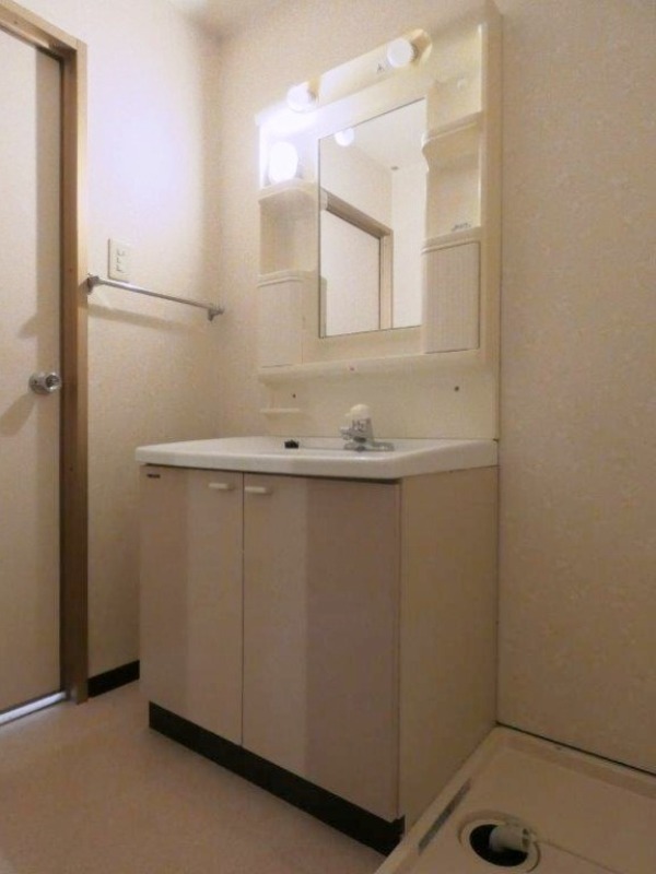 洗面設備　図面と現状に相違がある場合には現状を優先