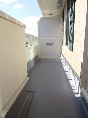 バルコニー　落ち着いた時間を過ごせるバルコニーです