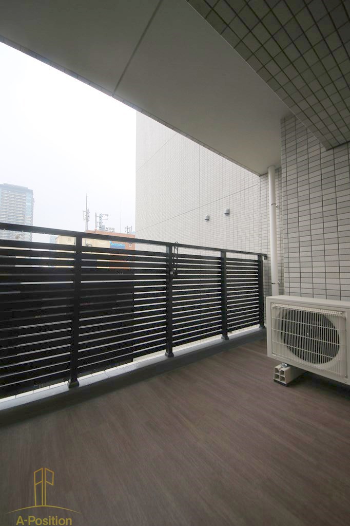 バルコニー　レオングラン本町橋