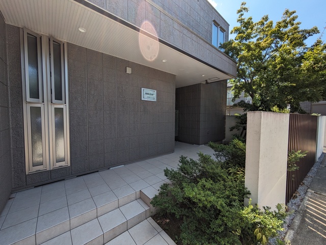 エントランス　★地震火事に強い旭化成ヘーベルメゾン★