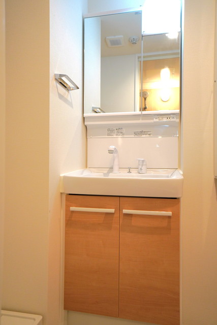 洗面設備　※写真は同タイプ住戸です。