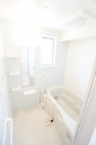 バス・シャワールーム　※同物件・同タイプの写真です。