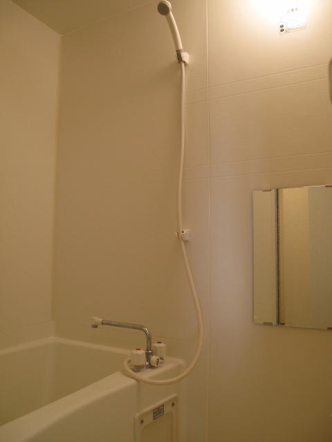 バス・シャワールーム　同タイプ