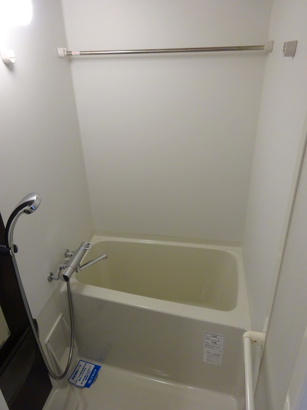 バス・シャワールーム　ゆったり過ごせるお風呂です！