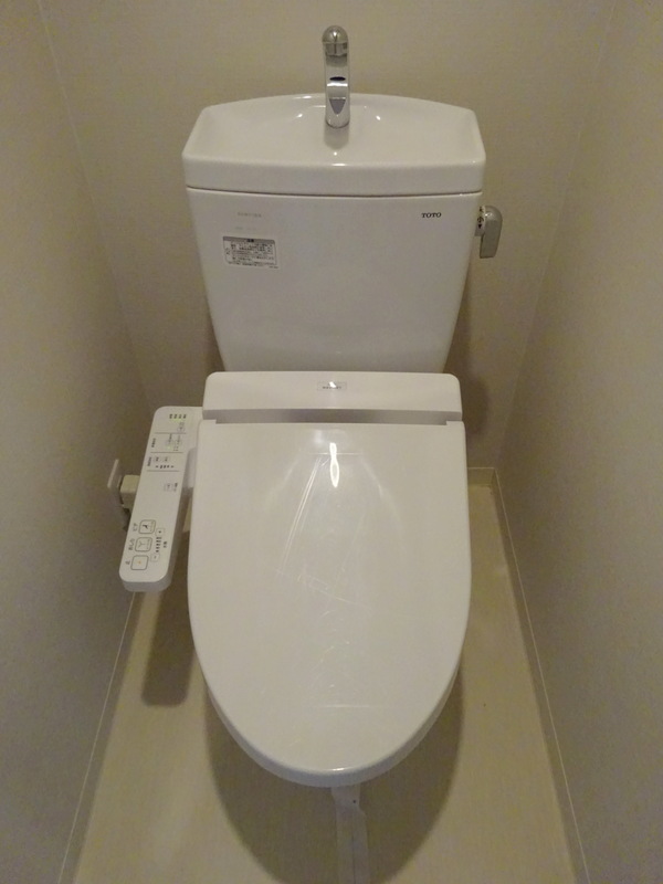 トイレ　ウォシュレット完備！