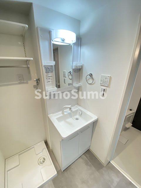 洗面設備　コンパクトで使いやすい洗面所