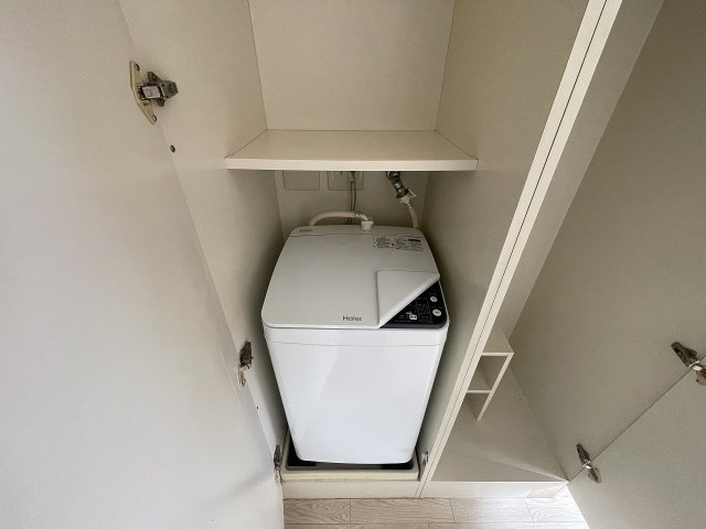 その他　洗濯機ついてます