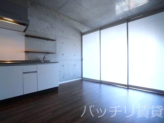 居室・リビング　同型タイプの為、現状を優先いたします