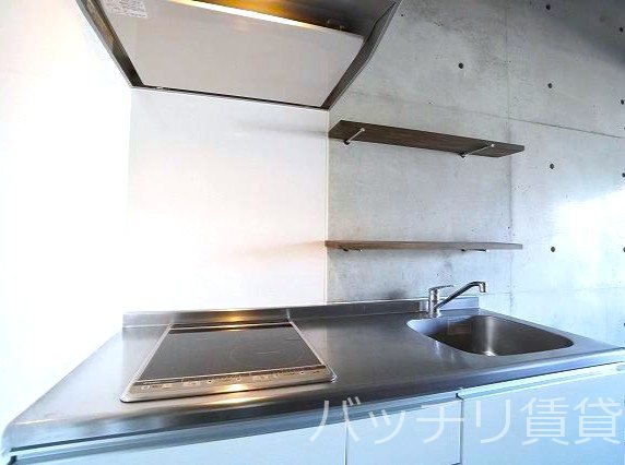 キッチン　同型タイプの為、現状を優先いたします