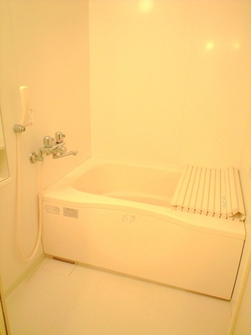 バス・シャワールーム　浴室追焚機能付のお風呂